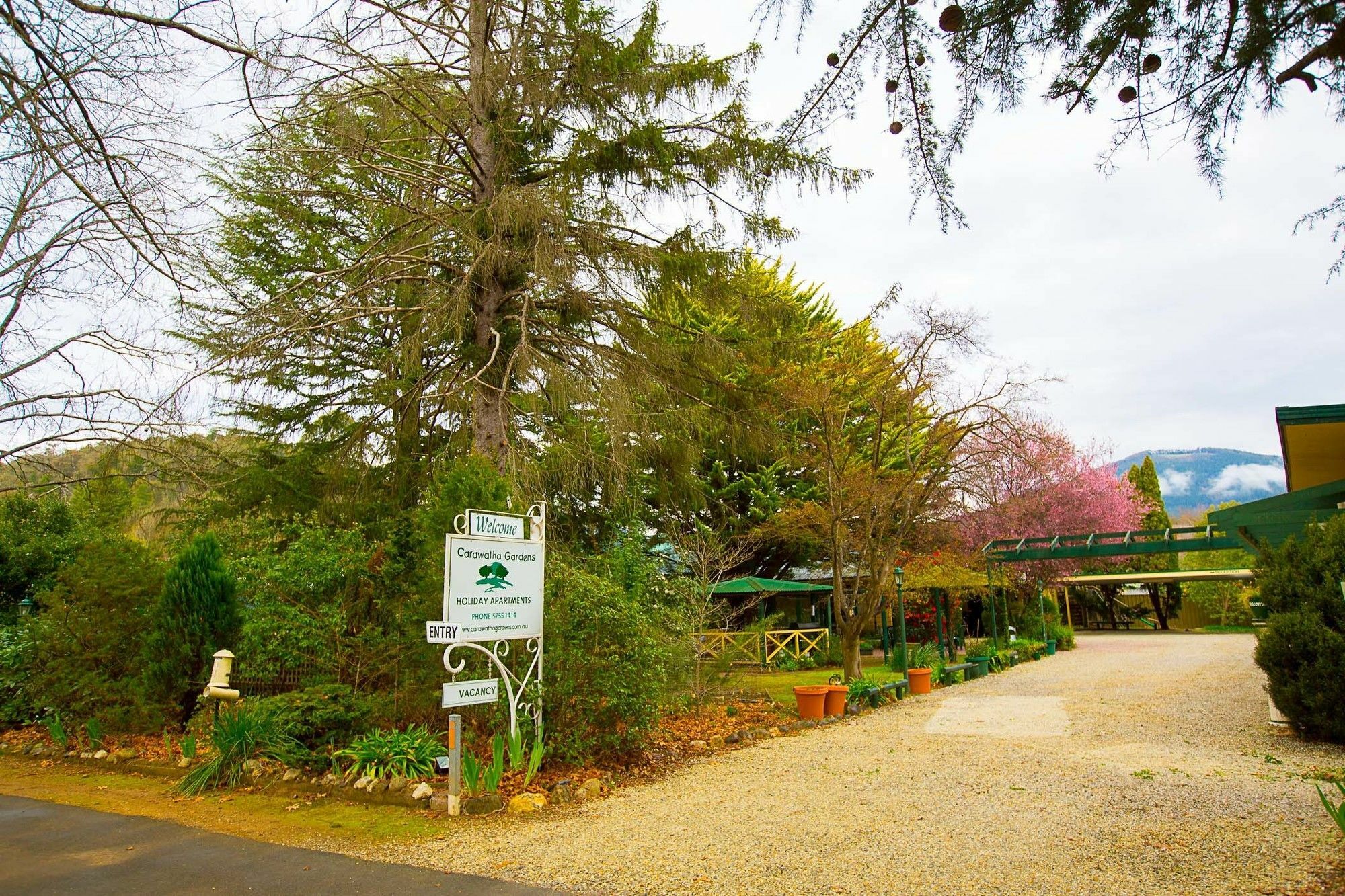 Вилла Carawatha Gardens Брайт Экстерьер фото